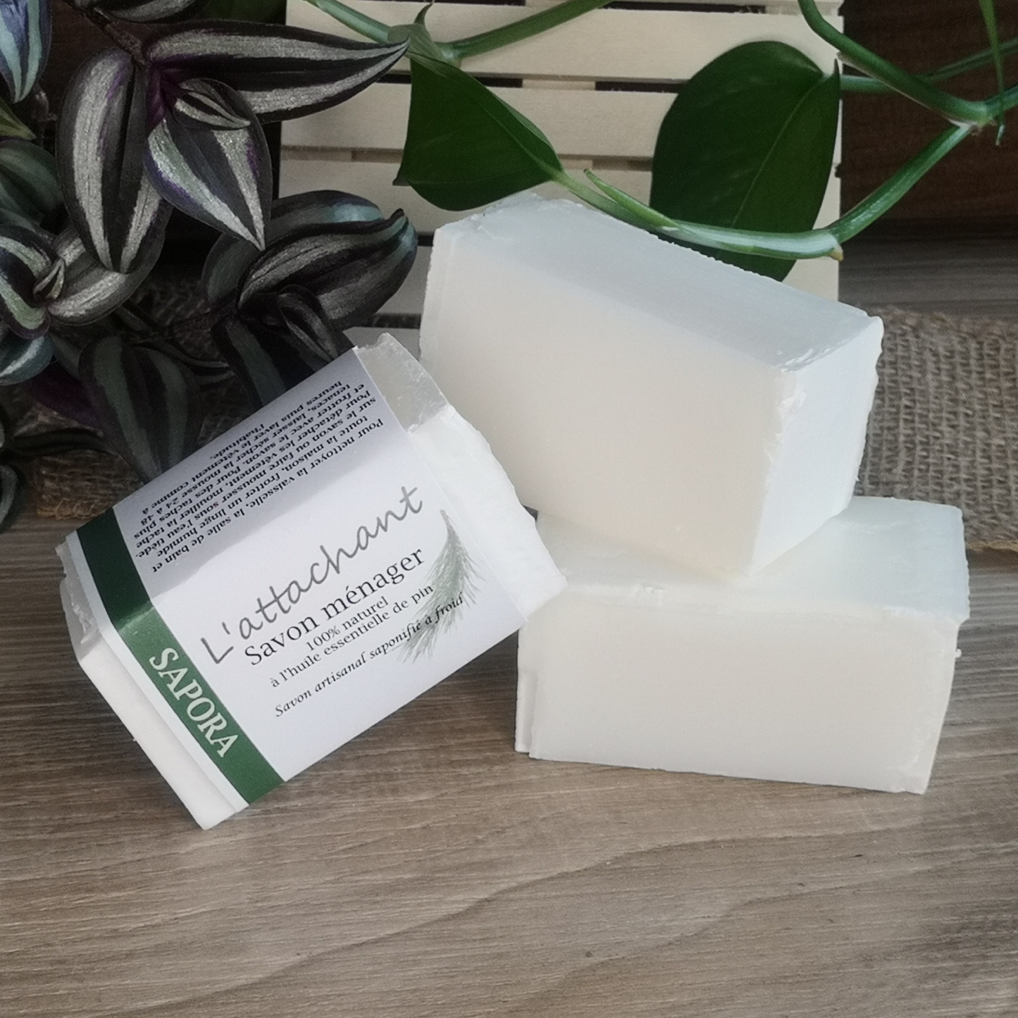 Savon détachant naturel, efficacité et fraîcheur de pin - 3 savons