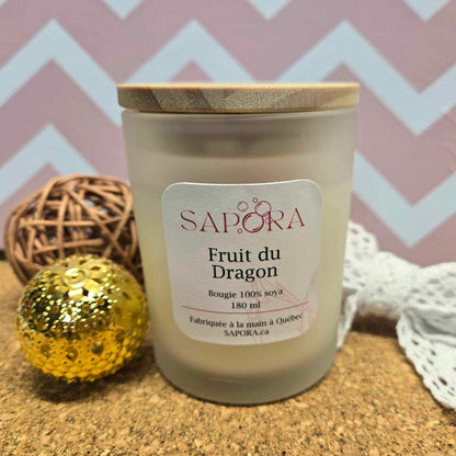 Bougie au fruit du dragon – Senteur fruitée, éclatante et tropicale, parfaite pour créer une ambiance chaleureuse - Front Deco
