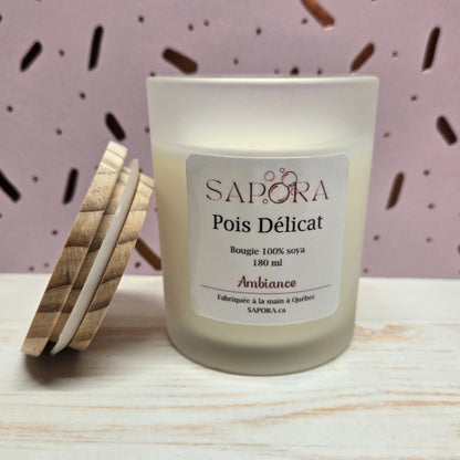 Bougie en cire de soya pois de senteur – Notes douces et printanières pour un instant cocooning - Front