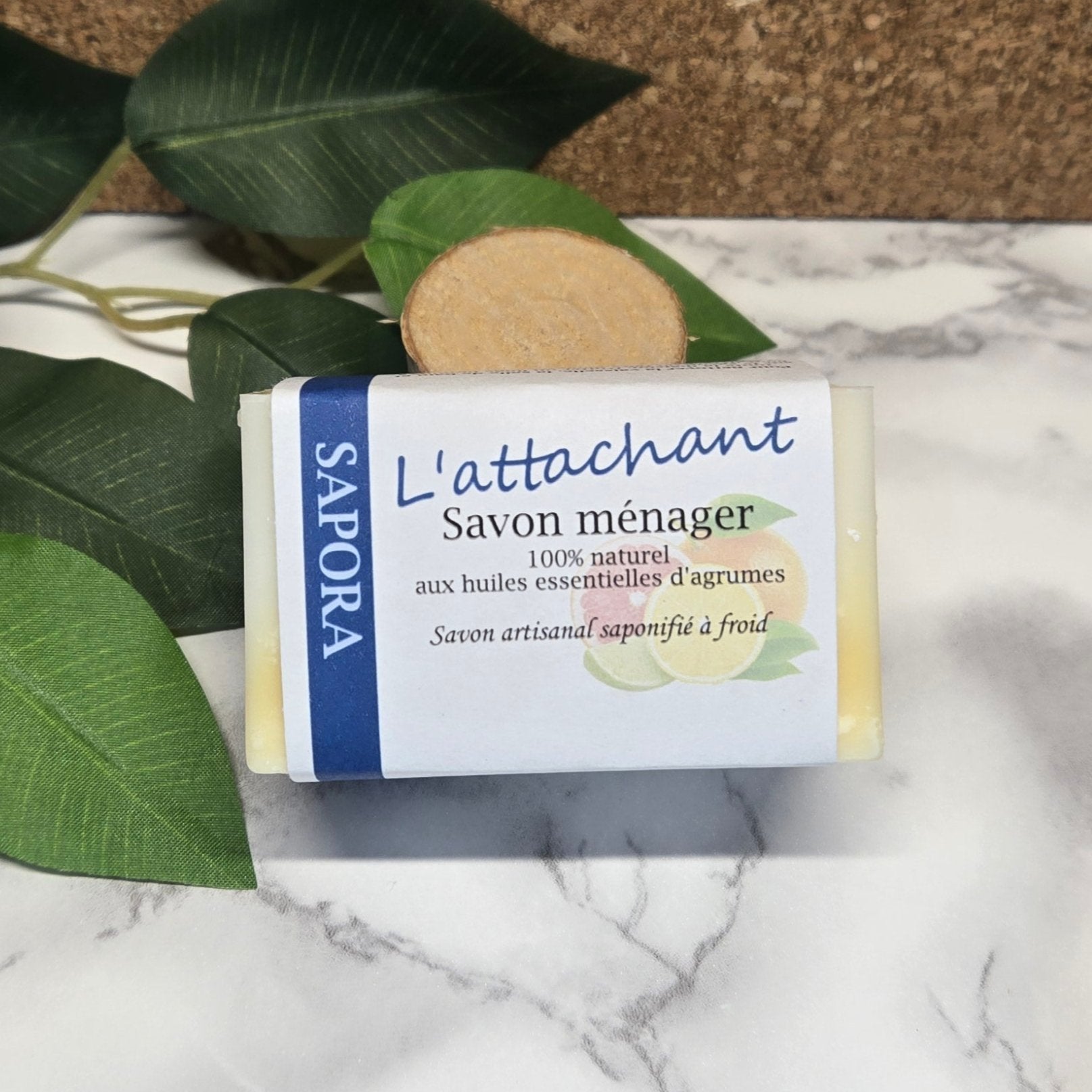Savon ménager artisanal aux agrumes / Citrus household soap, handmade and eco-friendly - Front