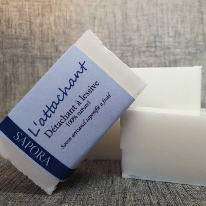 Détachant solide à l'huile de noix de coco – Alternative zéro déchet pour une lessive impeccable