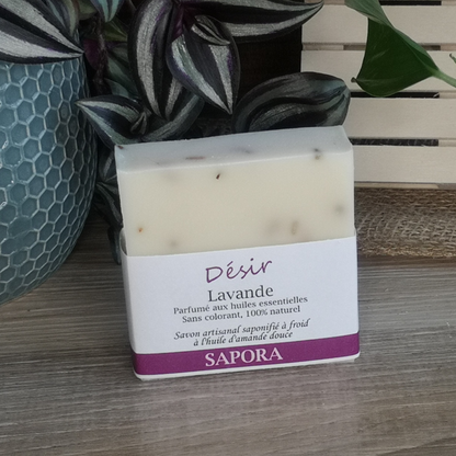 Savon artisanal à l’huile essentielle de lavande – Détente et soin naturel pour la peau - Front