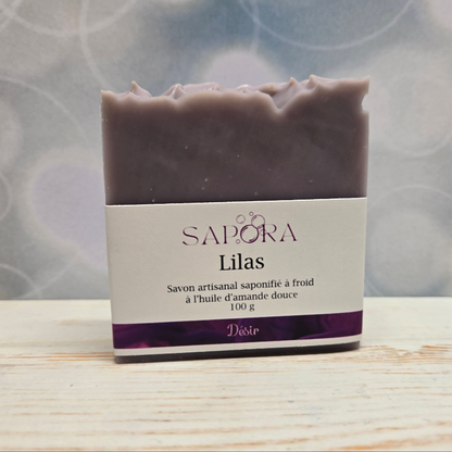 Savon fait main lilas - Savon fait main lilas – Arôme élégant et fleuri pour une expérience sensorielle unique - Devant