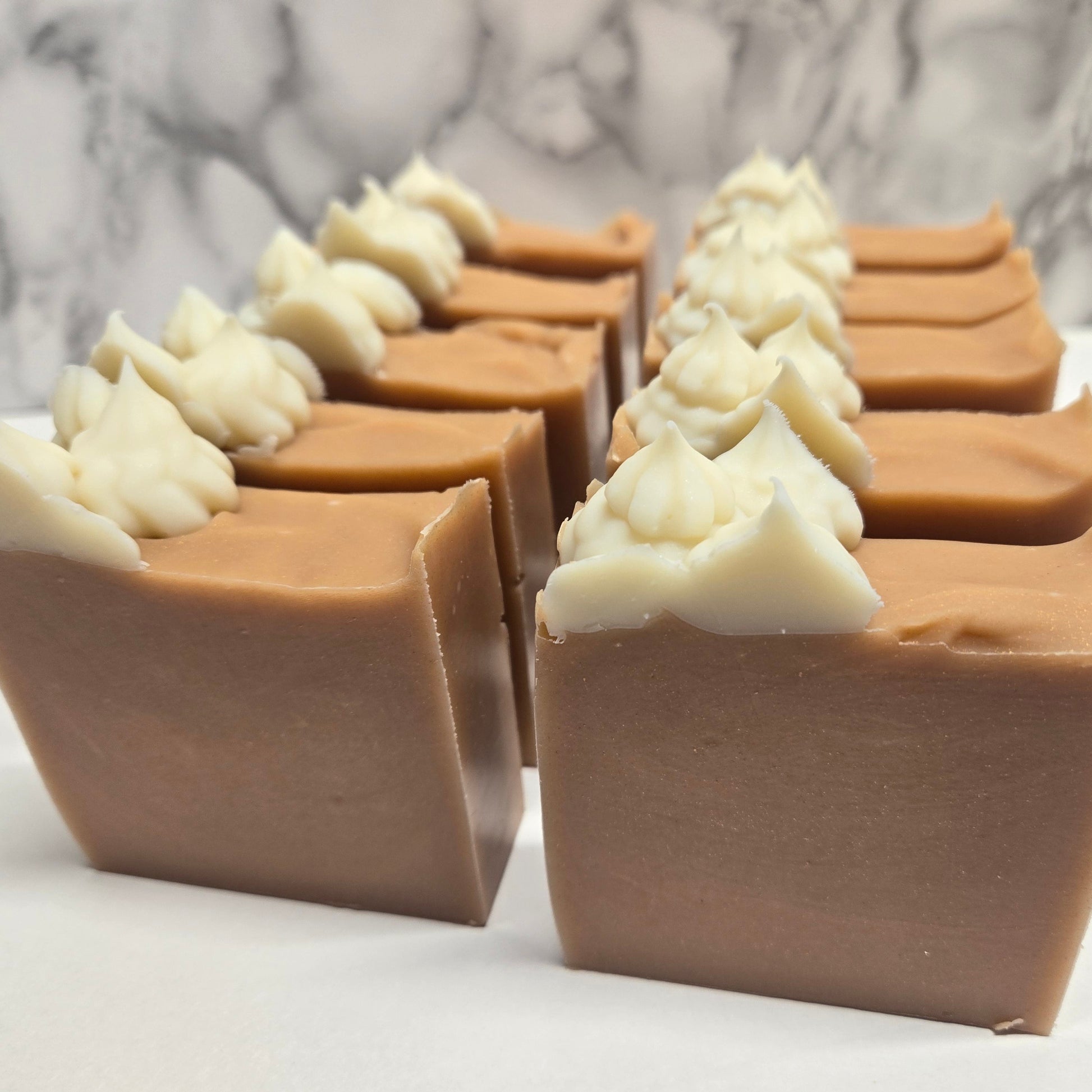 Savon artisanal tarte à la citrouille / Pumpkin pie handmade soap – Warm, spicy, and cozy autumn scent - Multiple