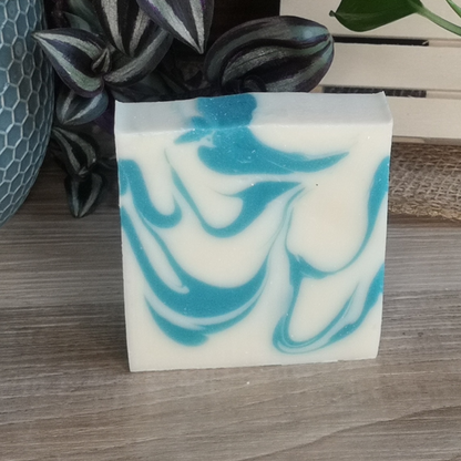 Savon en barre menthe & arbre à thé – Un soin antibactérien naturel aux notes vivifiantes